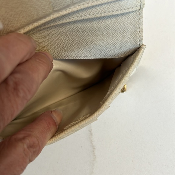 Louis Vuitton Damien Azur Zip Around Wallet - Picture 11 of 13